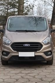 Używany Ford Transit Custom 131 KM (96 kW) 2019 Beżowy Minivan