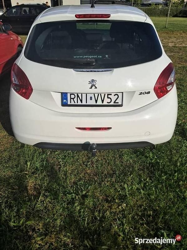 Używany 2013 Peugeot 208 Hatchback | 17 500 zł - Obraz 1/4