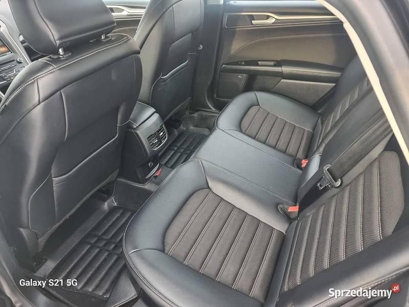 Grafitowy Używany 2017 Ford Fusion Sedan/Limuzyna | 56 000 zł (Drogi) - Obraz 1/4