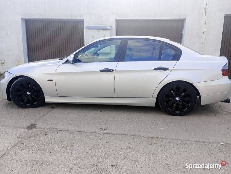 Używany BMW 318 129 KM (94 kW) 2006 Szary Sedan/Limuzyna