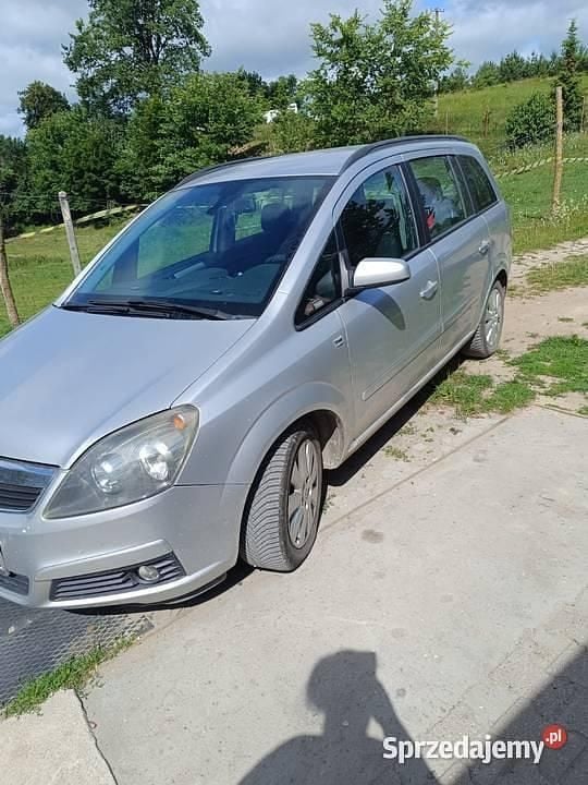 Używany Opel Zafira 2005 Minivan