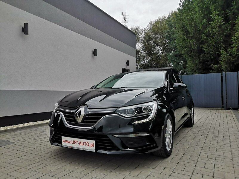 Czarny Używany 2017 Renault Mégane IV Hatchback | 42 900 zł (Uczciwa cena) - Obraz 1/4