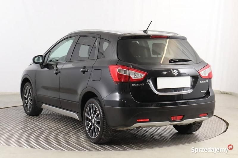 Używany Suzuki SX4 S-Cross 120 KM (88 kW) 2014 Czarny SUV