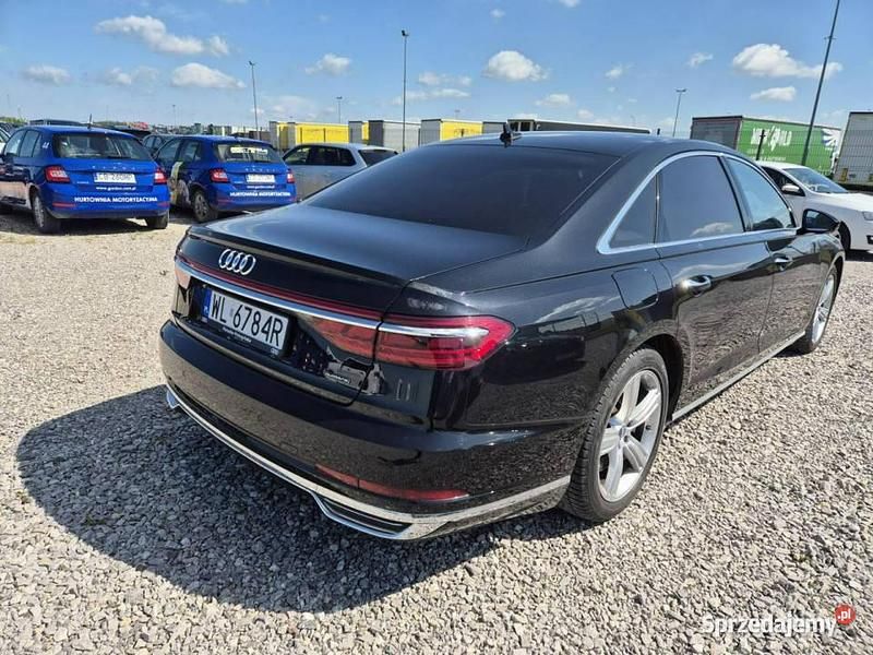 Używany Audi A8 Ambiente 460 KM (338 kW) 2021 Czarny Sedan/Limuzyna