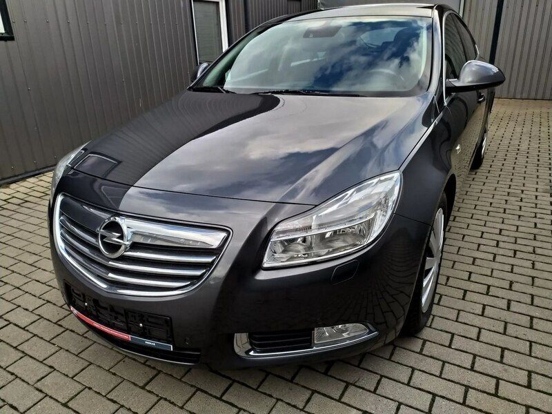 Szary (metalik) Używany 2012 Opel Insignia Sedan/Limuzyna | 25 900 zł (Uczciwa cena) - Obraz 1/4