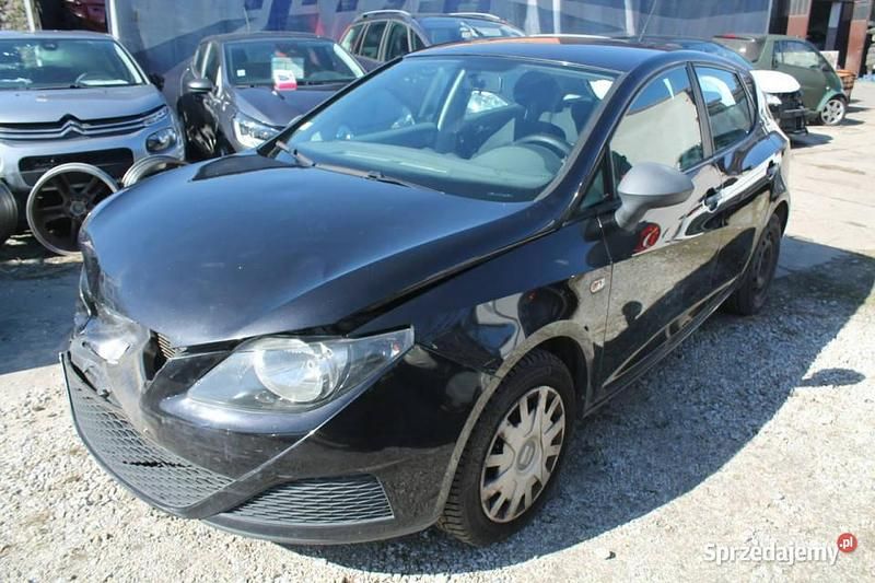 Szary Używany 2010 Seat Ibiza Sedan/Limuzyna | 5900 zł - Obraz 1/4
