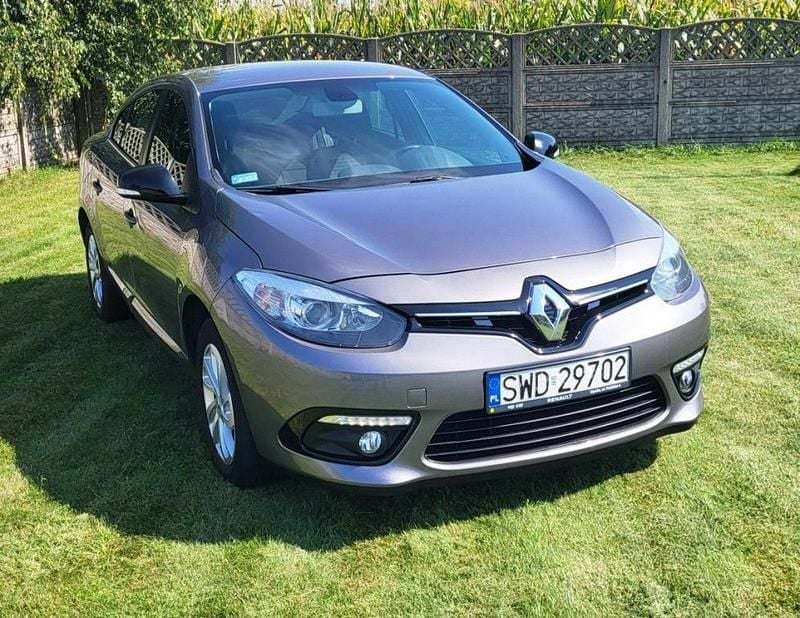 Szary Używany 2015 Renault Fluence Sedan/Limuzyna | 28 600 zł - Obraz 1/1
