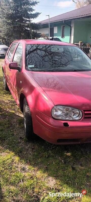 Czerwony Używany 2001 VW Golf IV Hatchback | 2700 zł (Dobra cena) - Obraz 1/2