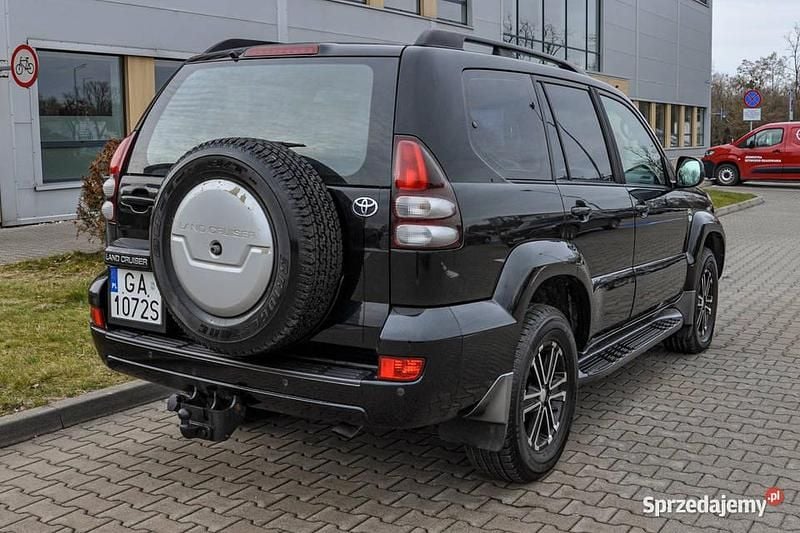 Używany Toyota Land Cruiser 173 KM (127 kW) 2007 SUV
