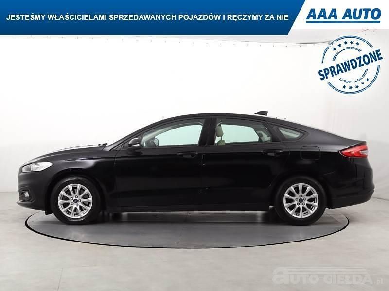 Używany Ford Mondeo 2019 Czarny