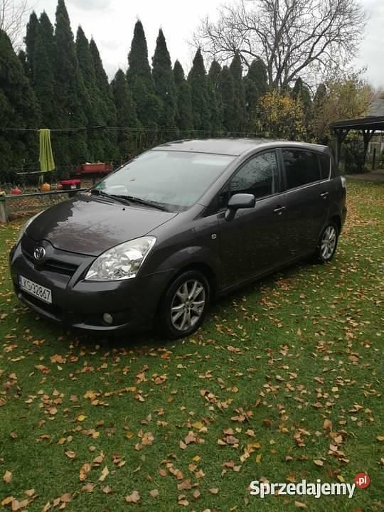 Szary Używany 2009 Toyota Corolla Verso Minivan | 21 000 zł (Dość drogi) - Obraz 1/4