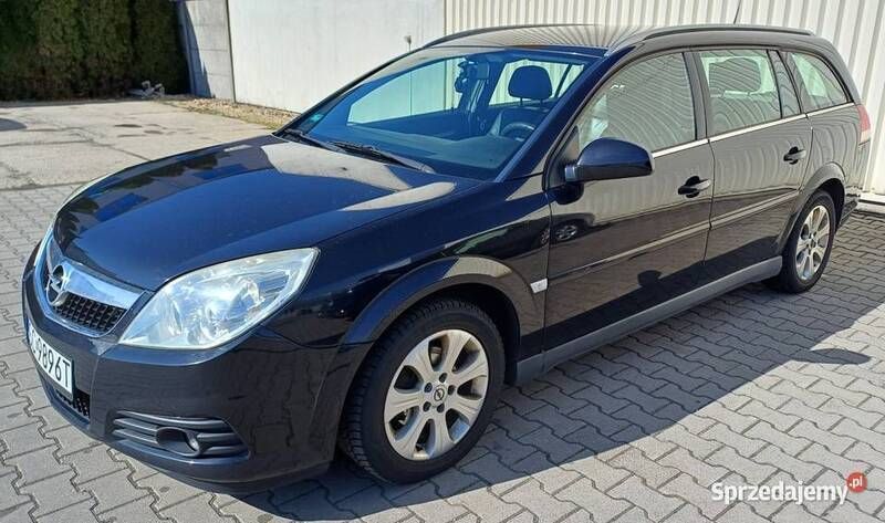 Czarny Używany 2008 Opel Vectra Kombi | 7900 zł (Dobra cena) - Obraz 1/4