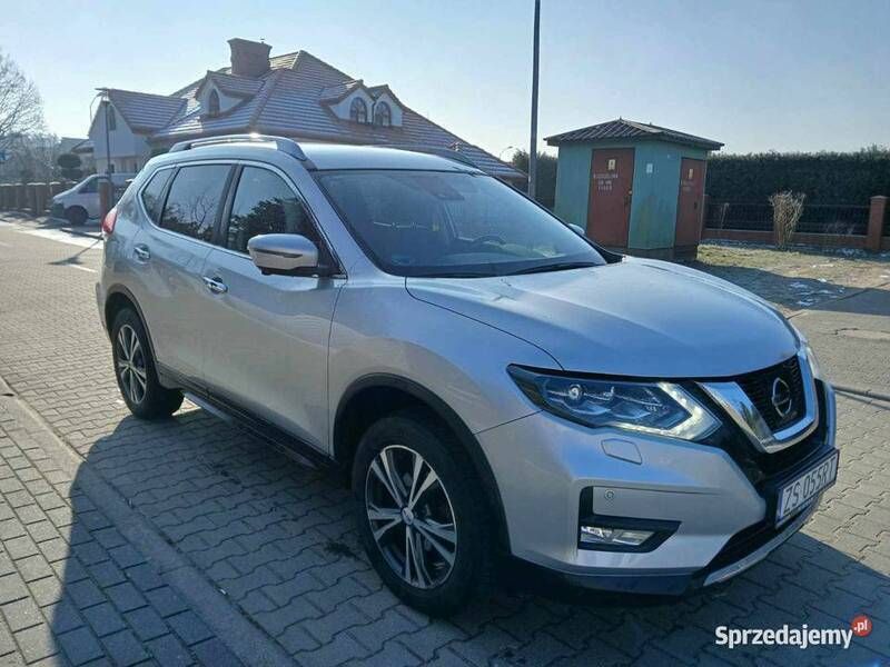 Grafitowy Używany 2017 Nissan X-Trail SUV | 59 900 zł (Dobra cena) - Obraz 1/4