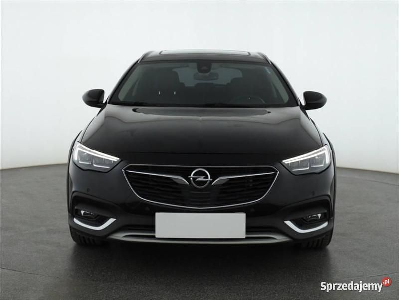 Czarny Używany 2019 Opel Insignia Kombi | 74 999 zł (Drogi) - Obraz 1/4