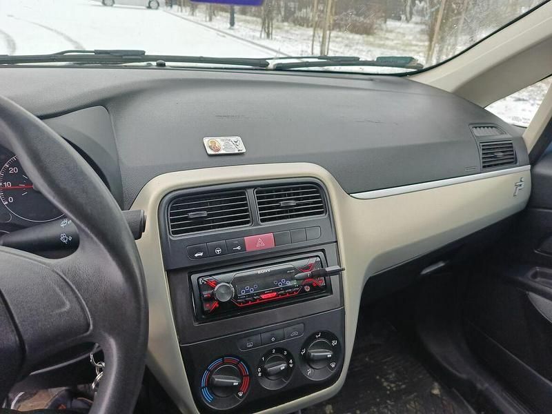 Używany Fiat Grande Punto 2006 Niebieski Hatchback