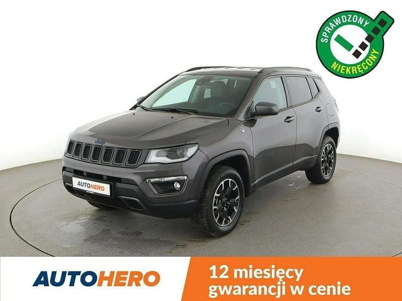 Szary Używany 2020 Jeep Compass Trailhawk SUV | 89 700 zł (Uczciwa cena) - Obraz 1/3