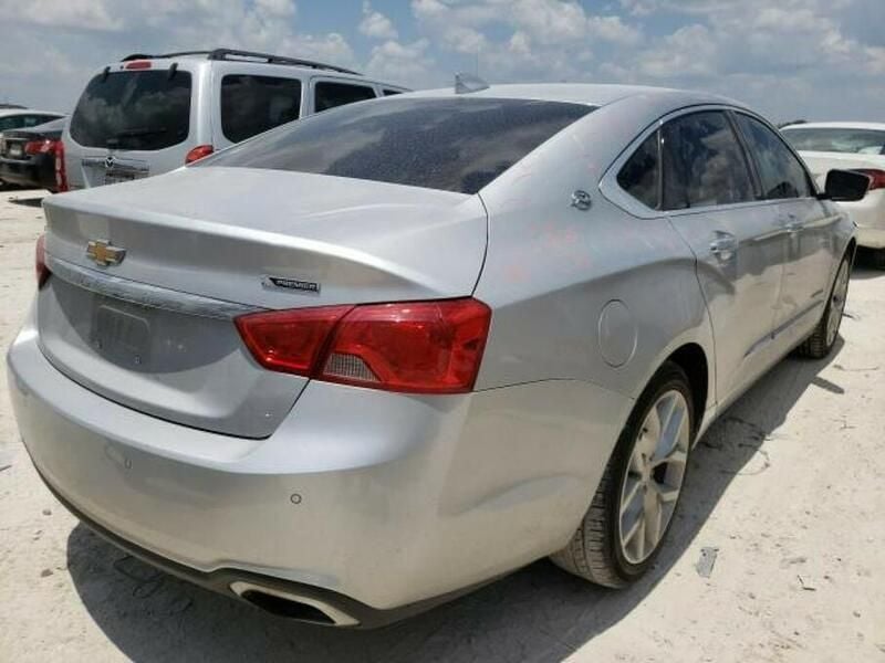 Używany Chevrolet Impala 305 KM (224 kW) 2019 Srebrny Sedan/Limuzyna