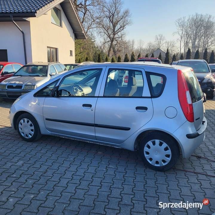 Srebrny Używany 2008 Mitsubishi Colt Hatchback | 11 500 zł (Drogi) - Obraz 1/4