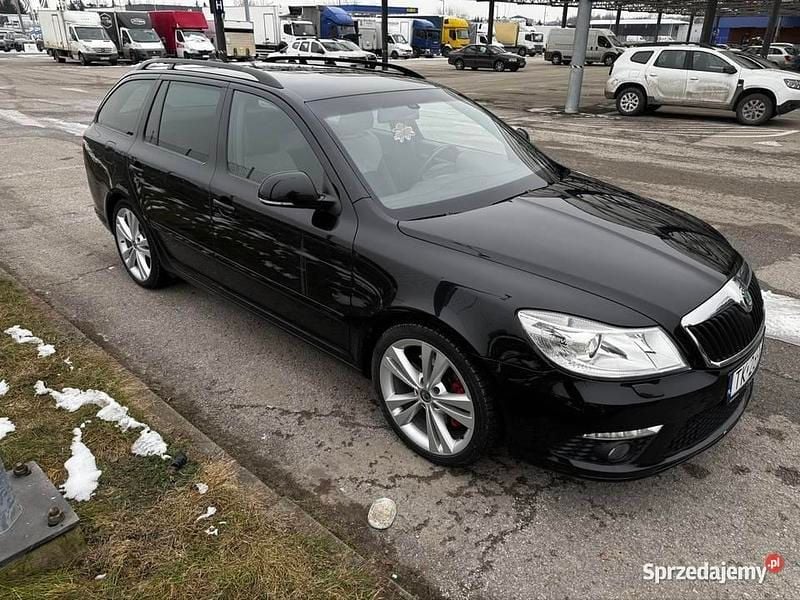 Używany Skoda Octavia vRS 2011 Czarny Kombi