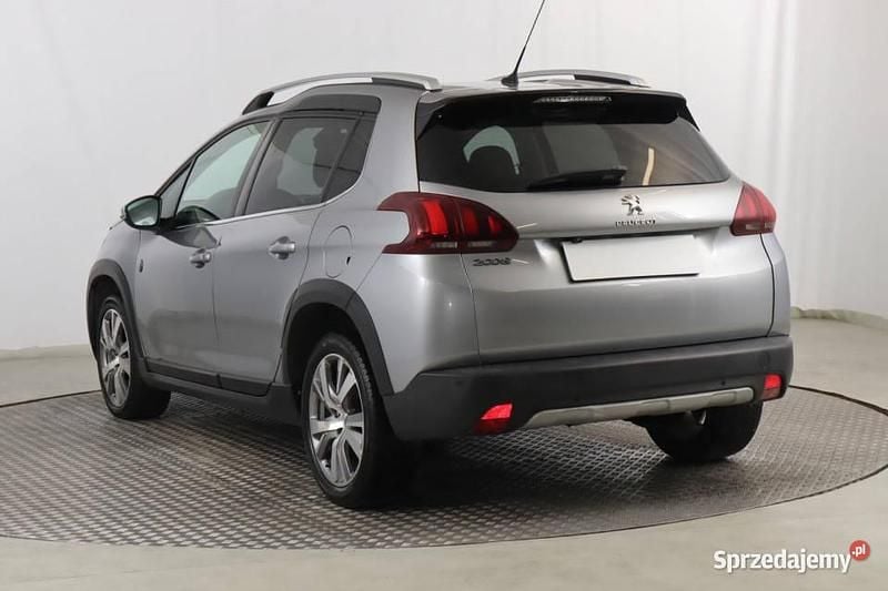 Używany Peugeot 2008 2017 Srebrny SUV