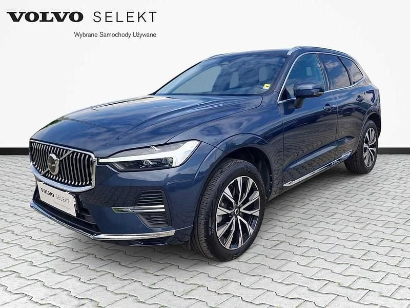 Niebieski Używany 2023 Volvo XC60 SUV | 174 900 zł (Dobra cena) - Obraz 1/4