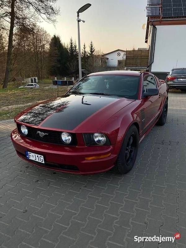 Używany 2006 Ford Mustang GT | 47 000 zł - Obraz 1/4