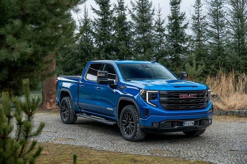 Niebieski Używany 2023 GMC Sierra Pickup | 349 777 zł - Obraz 1/4