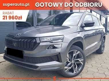 Szary Nowe 2025 Skoda Karoq SportLine SUV | 148 240 zł (Uczciwa cena) - Obraz 1/4