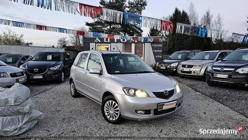 Srebrny Używany 2005 Mazda 2 Hatchback | 8700 zł - Obraz 1/2