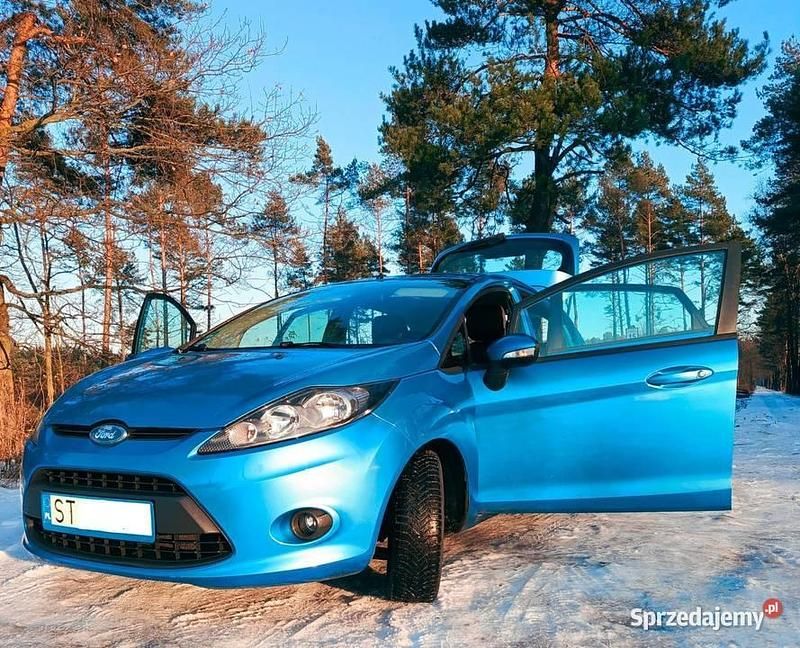 Używany Ford Fiesta 2009 Niebieski Hatchback