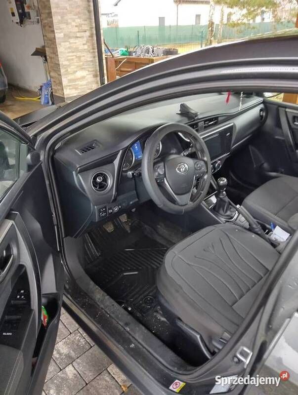 Używany Toyota Corolla 132 KM (97 kW) 2019