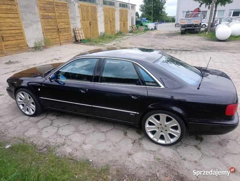 Używany 1998 Audi A8 S-Line Sedan/Limuzyna | 32 000 zł - Obraz 1/4