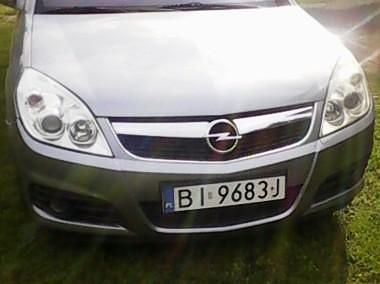 Srebrny Używany 2006 Opel Vectra Kombi | 6700 zł (Dobra cena) - Obraz 1/4