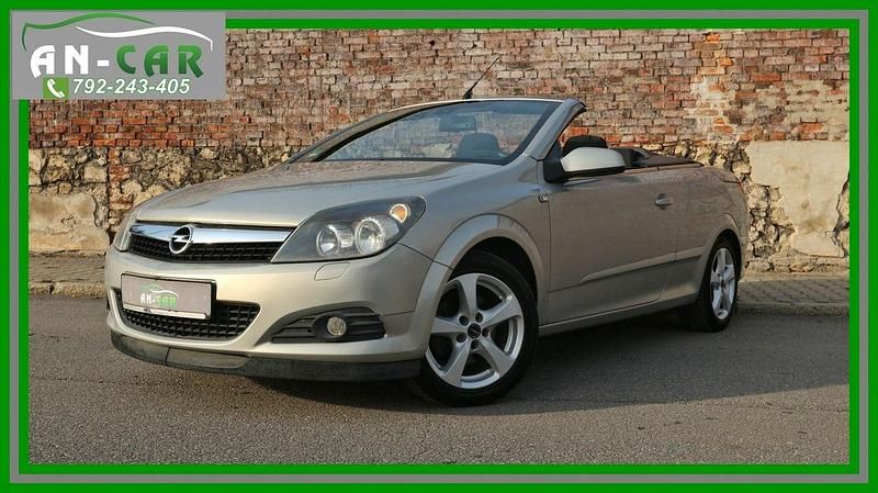 Srebrny Używany 2006 Opel Astra Cabriolet Kabriolet | 13 700 zł - Obraz 1/4