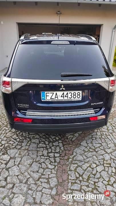 Używany 2013 Mitsubishi Outlander SUV | 37 700 zł (Dość drogi) - Obraz 1/4