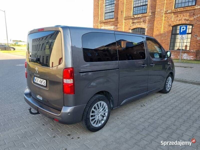 Używany Peugeot Traveller 150 KM (110 kW) 2019 Minivan