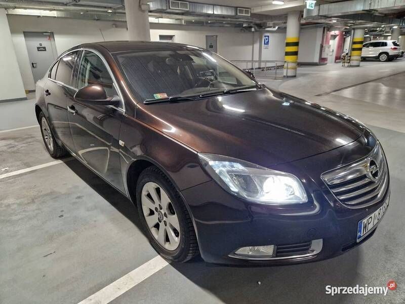 Używany 2011 Opel Insignia | 24 000 zł (Uczciwa cena) - Obraz 1/4