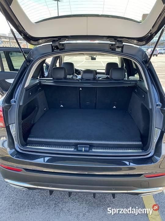 Używany Mercedes GLC300e AMG 2021