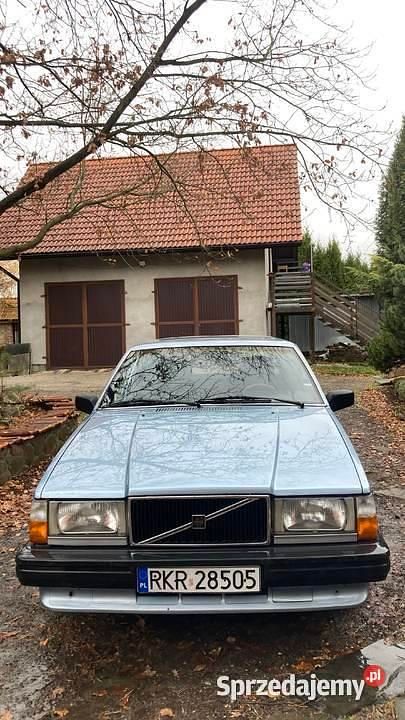 Niebieski Używany 1989 Volvo 740 Sedan/Limuzyna | 26 000 zł - Obraz 1/4