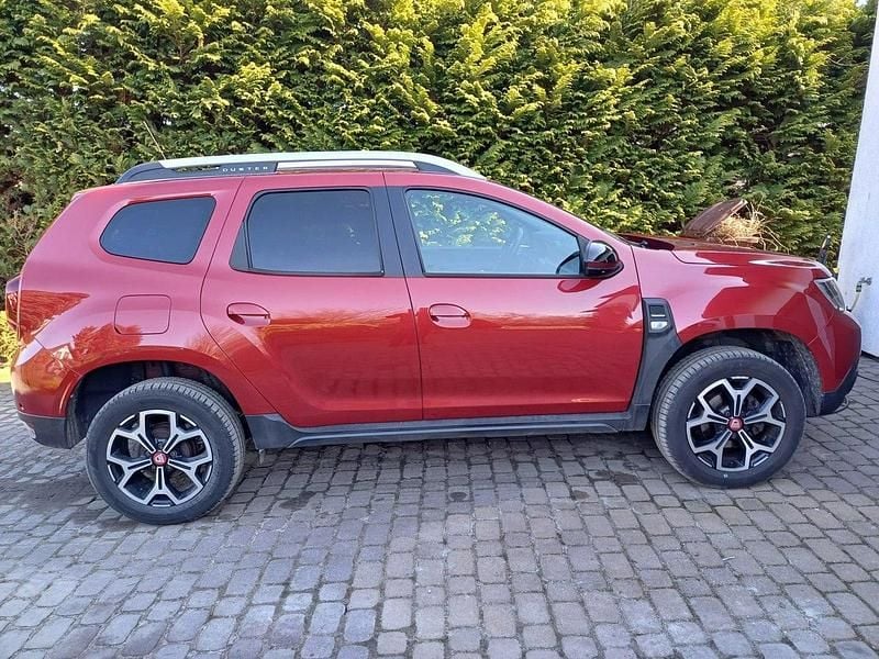 Używany Dacia Duster 150 KM (110 kW) 2019 Czerwony SUV