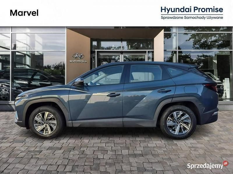 Szary Używany 2024 Hyundai Tucson SUV | 101 900 zł (Uczciwa cena) - Obraz 1/4