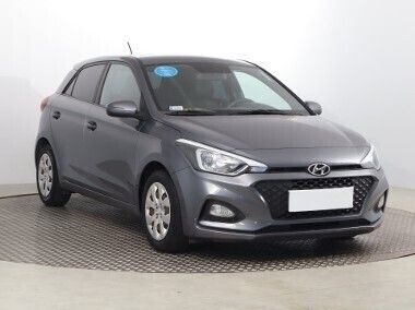 Brązowy Używany 2011 Hyundai ix20 Minivan | 27 499 zł (Uczciwa cena) - Obraz 1/4