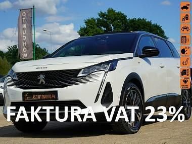 Biały Używany 2023 Peugeot 5008 GT Minivan | 104 700 zł (Uczciwa cena) - Obraz 1/4