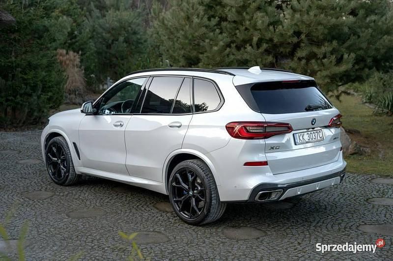Biały (metalik) Używany 2019 BMW X5 Sport Line SUV | 249 777 zł - Obraz 1/4