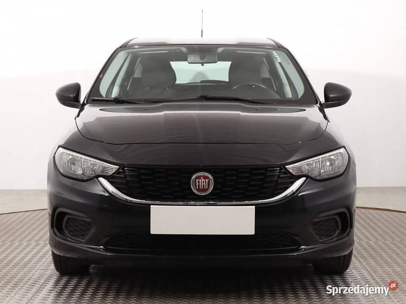 Czarny Używany 2019 Fiat Tipo Kombi | 38 999 zł (Uczciwa cena) - Obraz 1/4