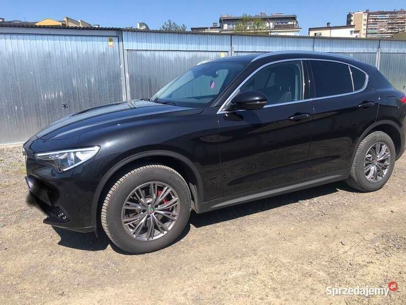Czarny Używany 2019 Alfa Romeo Stelvio SUV | 135 000 zł (Drogi) - Obraz 1/4