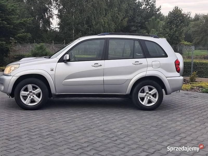 Używany 2005 Toyota RAV4 SUV | 16 800 zł (Uczciwa cena) - Obraz 1/4