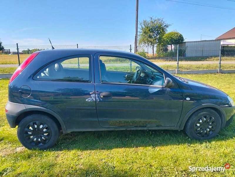 Używany Opel Corsa 2002 Granatowy Hatchback