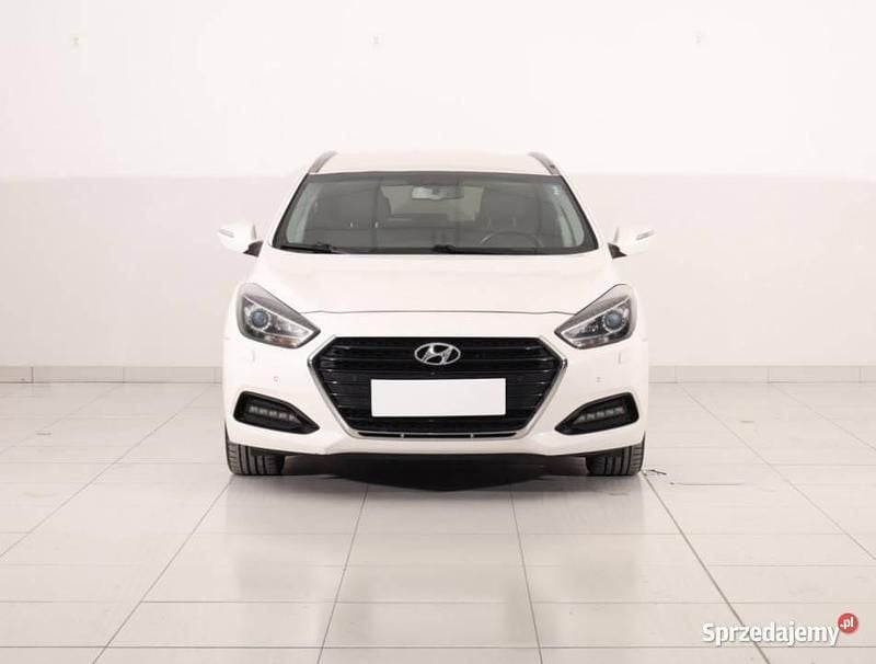 Biały Używany 2015 Hyundai i40 Kombi | 44 999 zł (Uczciwa cena) - Obraz 1/4