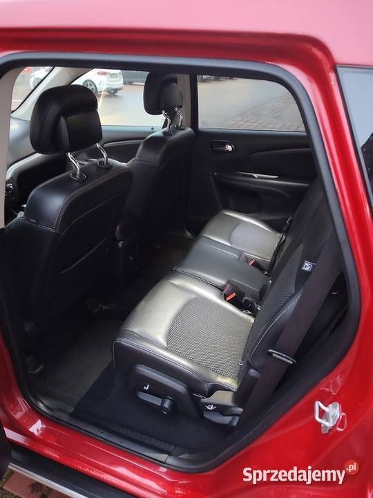 Używany Dodge Journey 283 KM (208 kW) 2019 Czerwony SUV